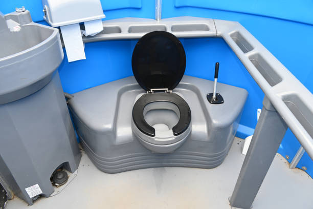 Best Sanitation services for porta potties  in Helmetta, NJ